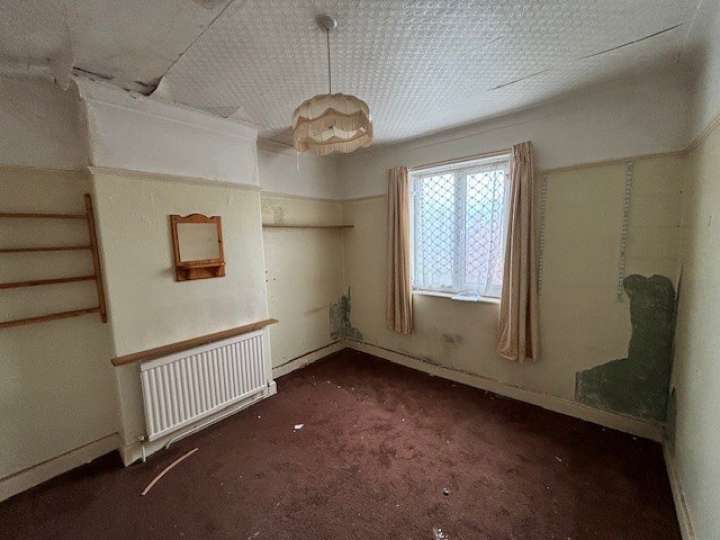 64 ST ANDREWS ROAD, BEBINGTON Smith and Sons (enGB)